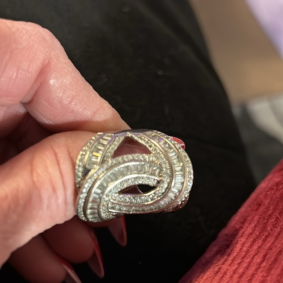 Ring - Picture 7 of 7